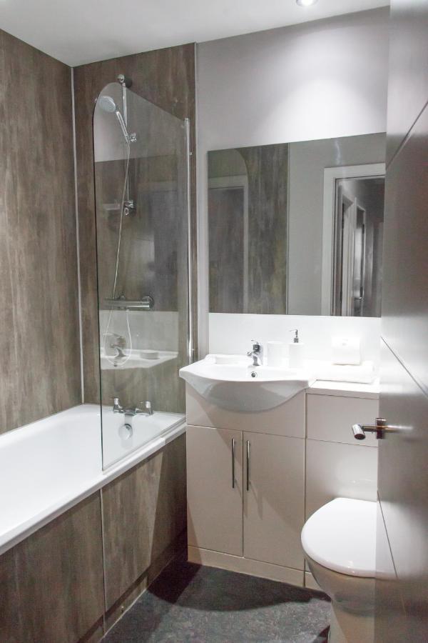 Dream Apartments City Center Newcastle Buitenkant foto