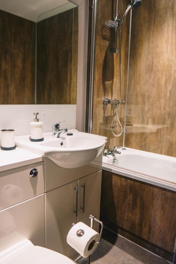 Dream Apartments City Center Newcastle Buitenkant foto